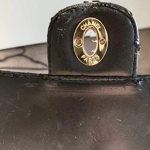 Chanel bag still in good condition - Picture 13 of 16